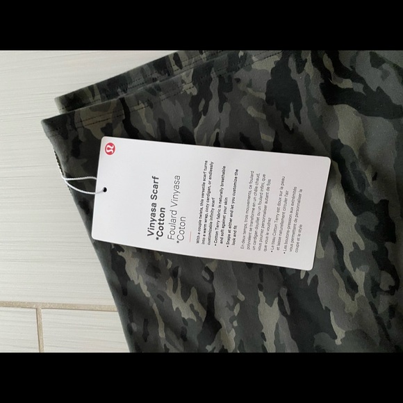 Lululemon Vinyasa scarf - Picture 1 of 4